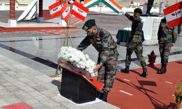 فوج نے گلوان وادی میں قربانیاں پیش کرنے والے جوانوں کو خراج عقیدت پیش کیا