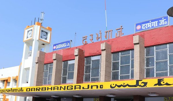 دربھنگہ پارسل دھماکہ معاملے میں حیدر آباد سے گرفتار دونوں دہشت گردوں کو پٹنہ لایا گیا