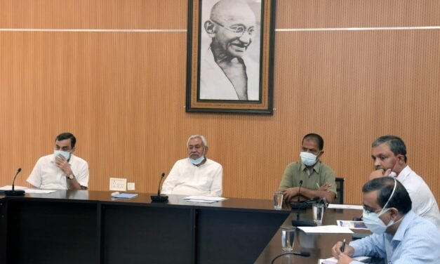 نتیش نے ’گنگا جل ادوہ منصوبہ‘ کے کاموںکی پیش رفت کا جائزہ لیا