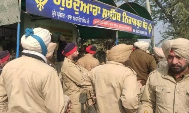 کپورتھلا میں نشان صاحب کی بے ادبی ،سنگت کی پٹائی سے ایک  شخص کی موت