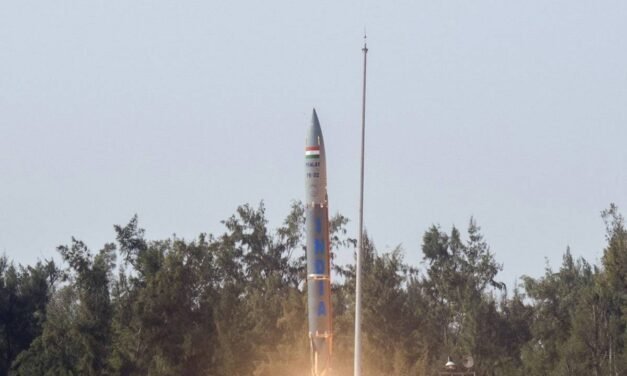 سطح سے سطح پر مار کرنے والے ’پرلے‘ میزائل کا کامیاب تجربہ