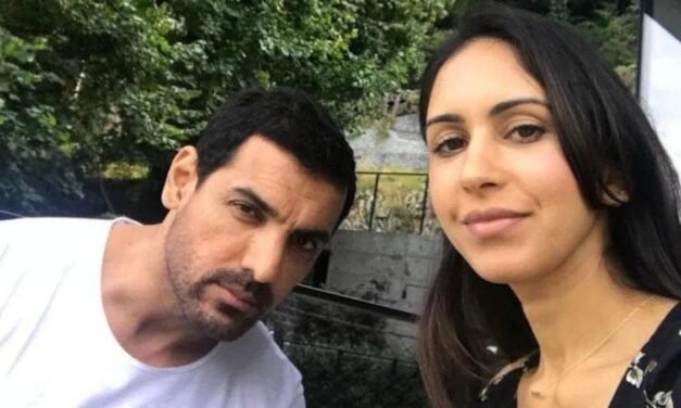 فلم اداکار جان ابراہم اور ان کی اہلیہ کرونا مثبت پائے گئے