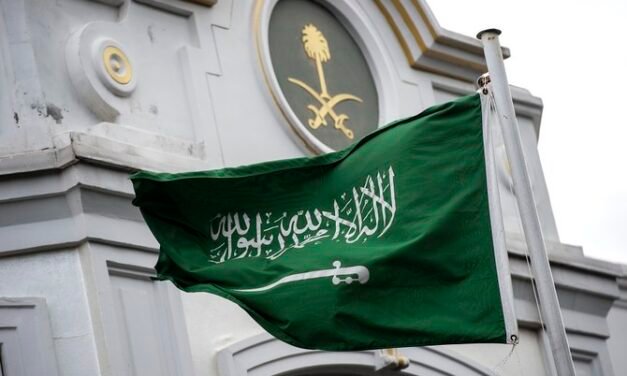 سعودی عرب کا مملکت میں موجود یوکرین کے شہریوں کے ویزوں میں توسیع کا فیصلہ