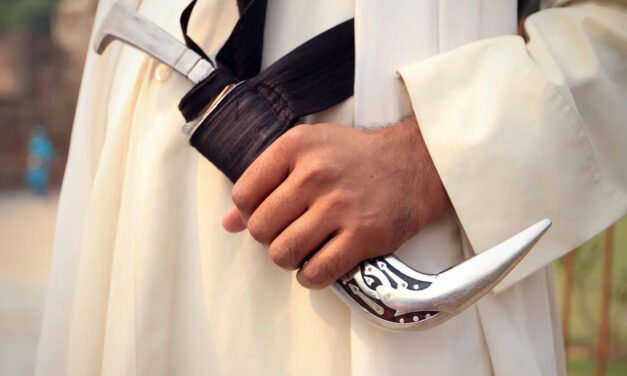 مرکزی حکومت نے سکھ ملازمین کو کرپان پہننے کی دی اجازت