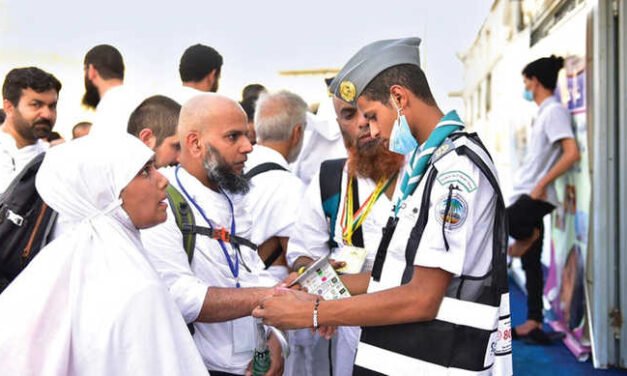 سعودی عرب نے ہر قسم کا ویزا رکھنے والوں کو عمرے کی اجازت دے دی