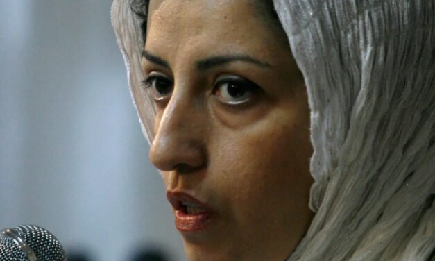 جیل میں بند ایرانی کارکن نرگس محمدی نے امن کا نوبل انعام جیتا